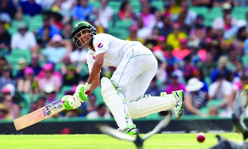 Pakistan's Younis Khan to retire after Windies Tests