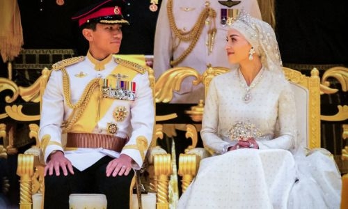 Leaders and blue bloods descend on Brunei for royal wedding climax
