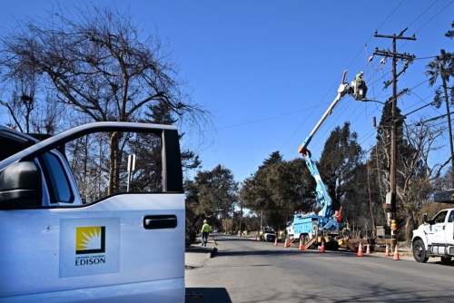 California Utility Giant Blamed for Devastating Los Angeles Wildfire California Utility Giant Blamed for Devastating Los Angeles Wildfire