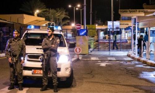 Gunmen attack Israel bus station, one shot dead Gunmen attack Israel bus station, one shot dead