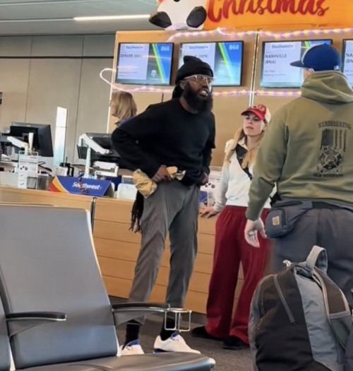 Passenger Arrested for Threatening Airlines Staff at Kansas City International Airport Passenger Arrested for Threatening Airlines Staff at Kansas City International Airport