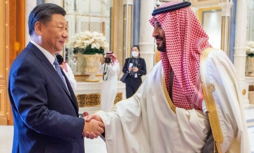 Xi tells Saudi prince passage through Hormuz 'should be maintained': state media
