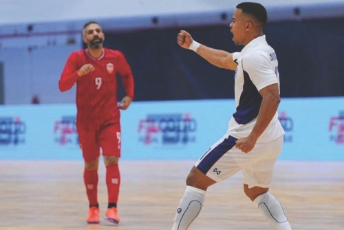 Nationals beaten by clinical Thai hosts