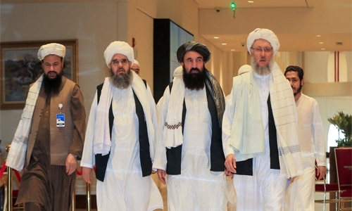 Taliban prepare to reveal new Afghan government amid economic turmoil