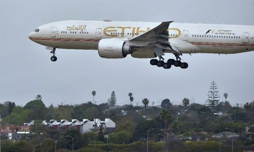 US lifts laptop ban for Etihad flights US lifts laptop ban for Etihad flights