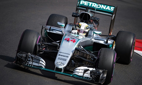 Mercedes drivers surprised by Red Bull pace