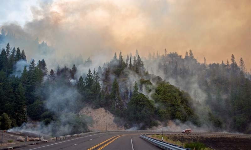 US okays aid as California battles raging wildfires US okays aid as California battles raging wildfires