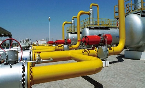 Key oil pipeline blown up in Yemen's Aden
