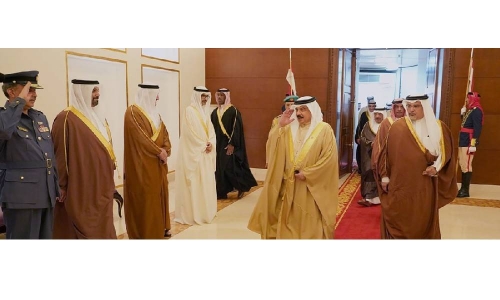 HM King Hamad returns after paying respects to Queen Elizabeth II