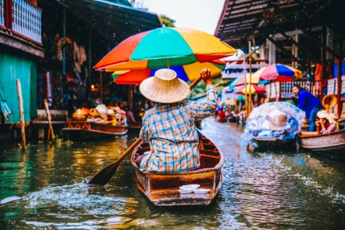 Thailand cuts visa-free stays, citing crime by foreigners Thailand cuts visa-free stays, citing crime by foreigners