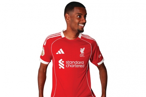 Isak vows to ‘make history’ with Liverpool after British record move Isak vows to ‘make history’ with Liverpool after British record move