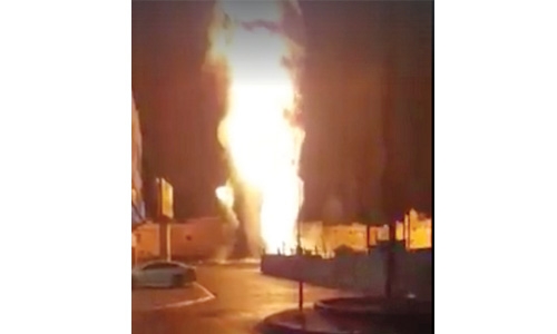 Major fire as  oil pipeline  explodes in Bahrain