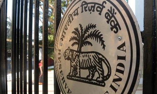 India holds interest rates steady