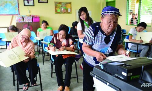 Philippines' turbulent election season kicks off Philippines' turbulent election season kicks off