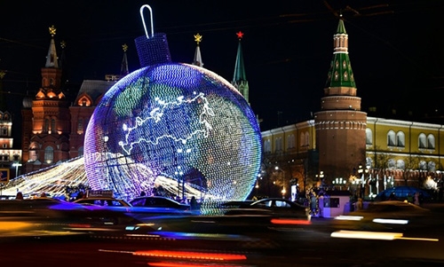 World begins welcoming New Year despite terror fears