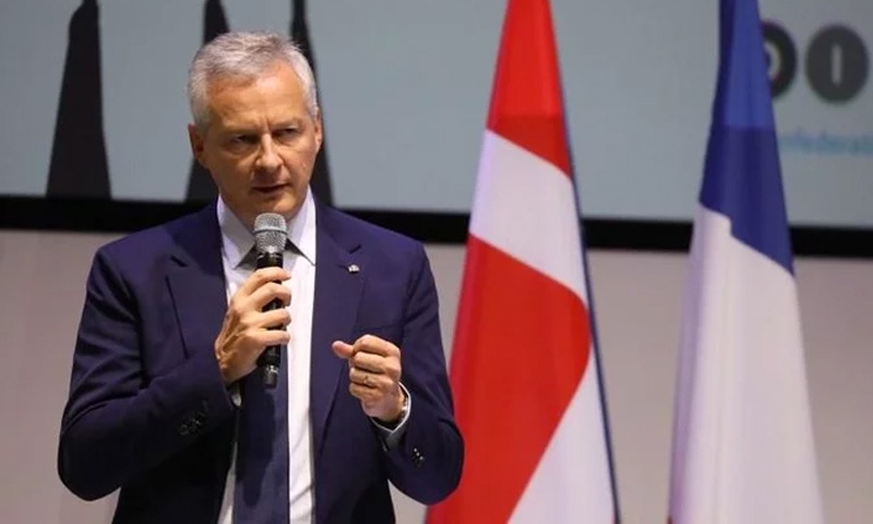 France unveils major tax cuts as growth flags France unveils major tax cuts as growth flags