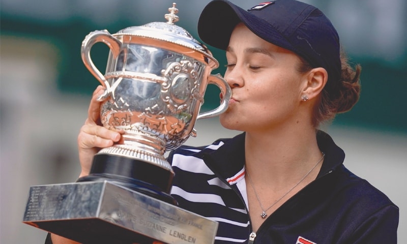 Barty storms to French Open glory