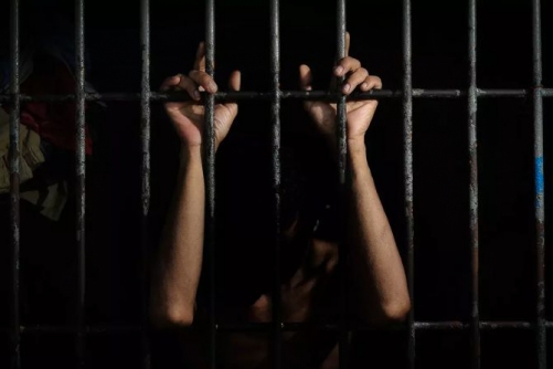 Psychiatric review ordered in drug parcel appeal 