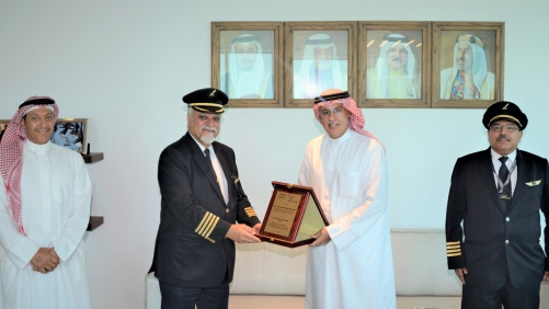 Gulf Air chairman receives pilots’ trade union