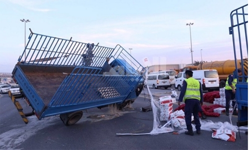 Expat survive Sitra accident Expat survive Sitra accident