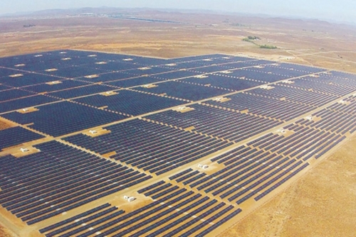 Abu Dhabi awards contract for mega solar project