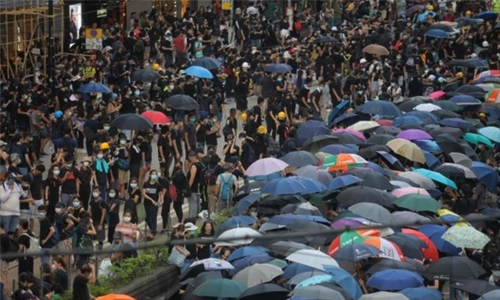 Protests paralyse Hong Kong Protests paralyse Hong Kong