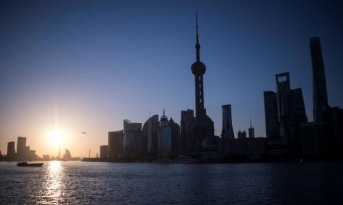 Hottest day ever in Shanghai as heat wave bakes China Hottest day ever in Shanghai as heat wave bakes China