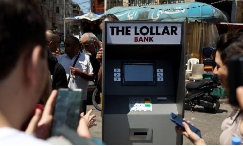 Lebanese activists launch mock ‘lollar’ currency to highlight corruption