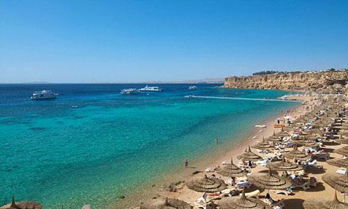 Tourists determined to enjoy holiday despite Egypt crash