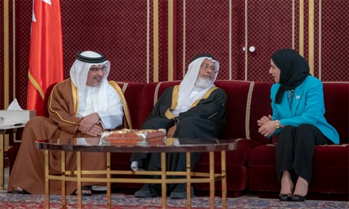 HRH Crown Prince’s weekly majlis: Commitment to traditions and values