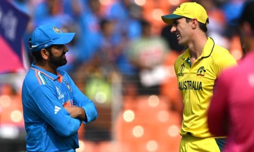 Australia opt to bowl against India in World Cup final