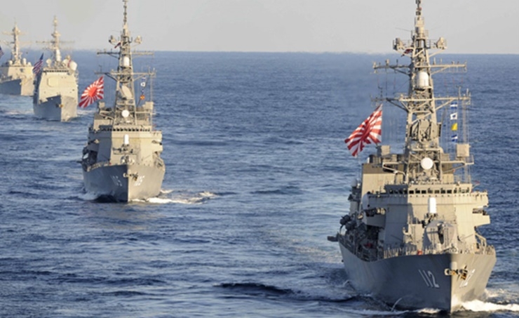 Japanese warship departs for Gulf to patrol oil lifeline