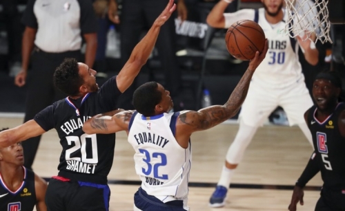 Mavs pull away while Doncic sits, beat Clippers 127-114
