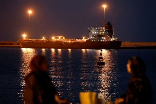 Iran Warns of Closure as US Maintains Blockade