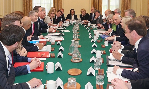 Cameron chairs last cabinet meeting as British PM