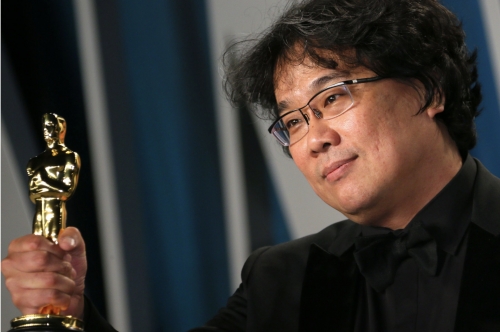 ‘Parasite’ Filmmaker Bong Dreams of Surpassing Miyazaki