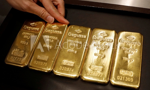 Gold breaches $1,550 mark for first time in over six years Gold breaches $1,550 mark for first time in over six years