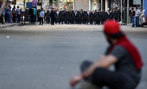 Egypt court jails 51 for protests over Saudi island deal Egypt court jails 51 for protests over Saudi island deal