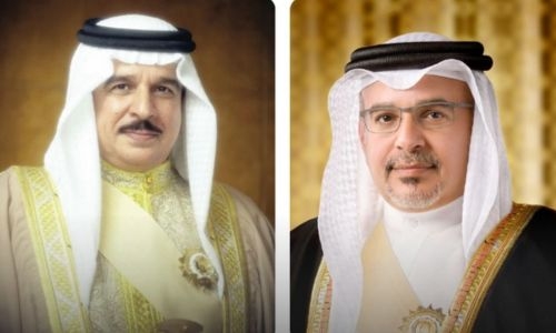 HM King Hamad and Crown Prince Discuss National Progress at Sakhir Palace