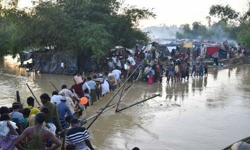 Rohingya refugee camps on the brink of a 'health disaster'