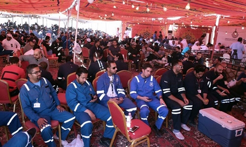 Kuwait oil workers reject appeals to end strike Kuwait oil workers reject appeals to end strike