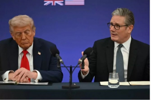 Starmer says 'won't yield' to Trump's Mideast war threats Starmer says 'won't yield' to Trump's Mideast war threats