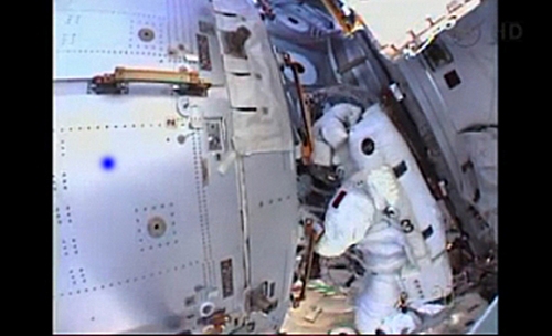 Water in NASA astronaut's helmet cuts short spacewalk Water in NASA astronaut's helmet cuts short spacewalk