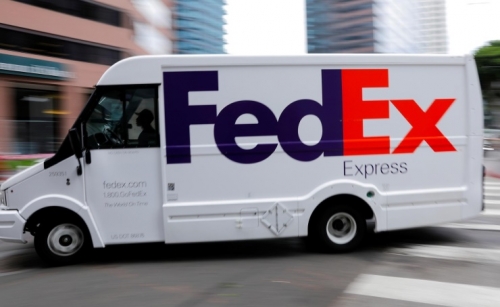 FedEx shares jump over 9% as quarterly results top expectations