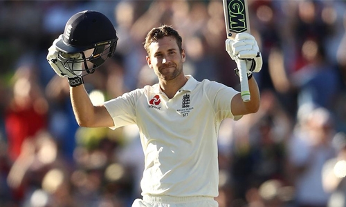 Malan’s maiden  ton lifts England