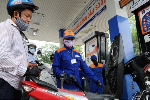 Vietnam Slashes Environmental Taxes on Fuel to Zero Amid Energy Crisis Vietnam Slashes Environmental Taxes on Fuel to Zero Amid Energy Crisis