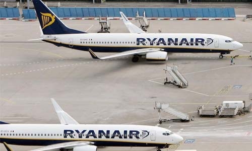 Ryanair, easyJet and British Airways cancel more than 100 flights  in air traffic strike