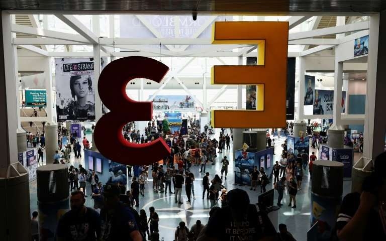 Facebook launches online portal to lure fans of eSports competitions Facebook launches online portal to lure fans of eSports competitions