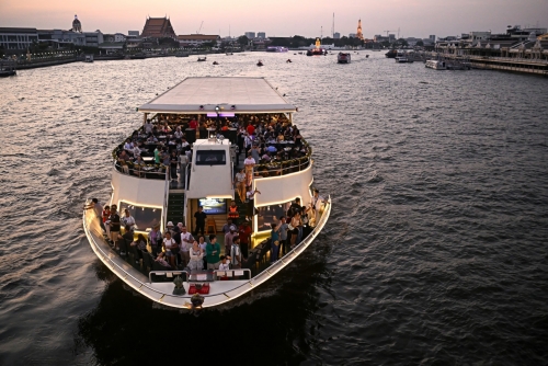 Thailand warns ‘problematic’ tourists could face deportation