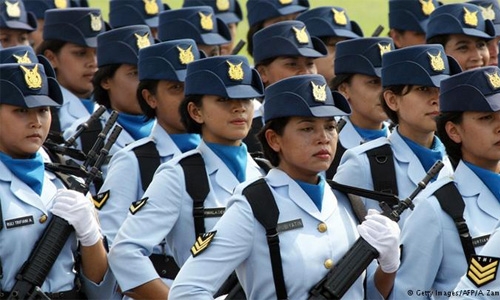 Indonesia suspends military cooperation with Australia Indonesia suspends military cooperation with Australia